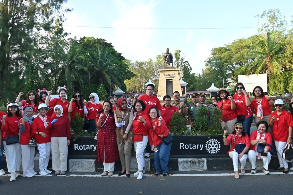 ROTARY CLUB SOLO AREA