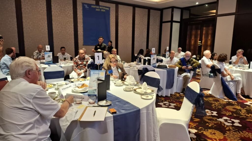 DG Visit 3 English Club