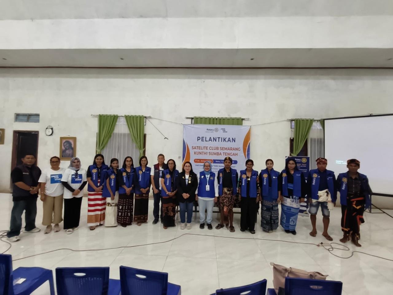 Pelantikan satelite kunthi sumba tengah